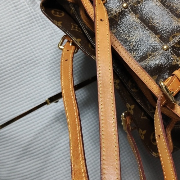 SOLD--Authentic Louis Vuitton monogram Rivette shoulder bag w/box and dust bag - Picture 10 of 16